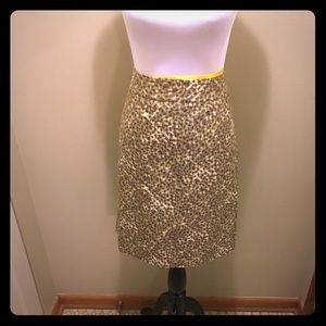 Loft Olive and cream A Lined skirt.